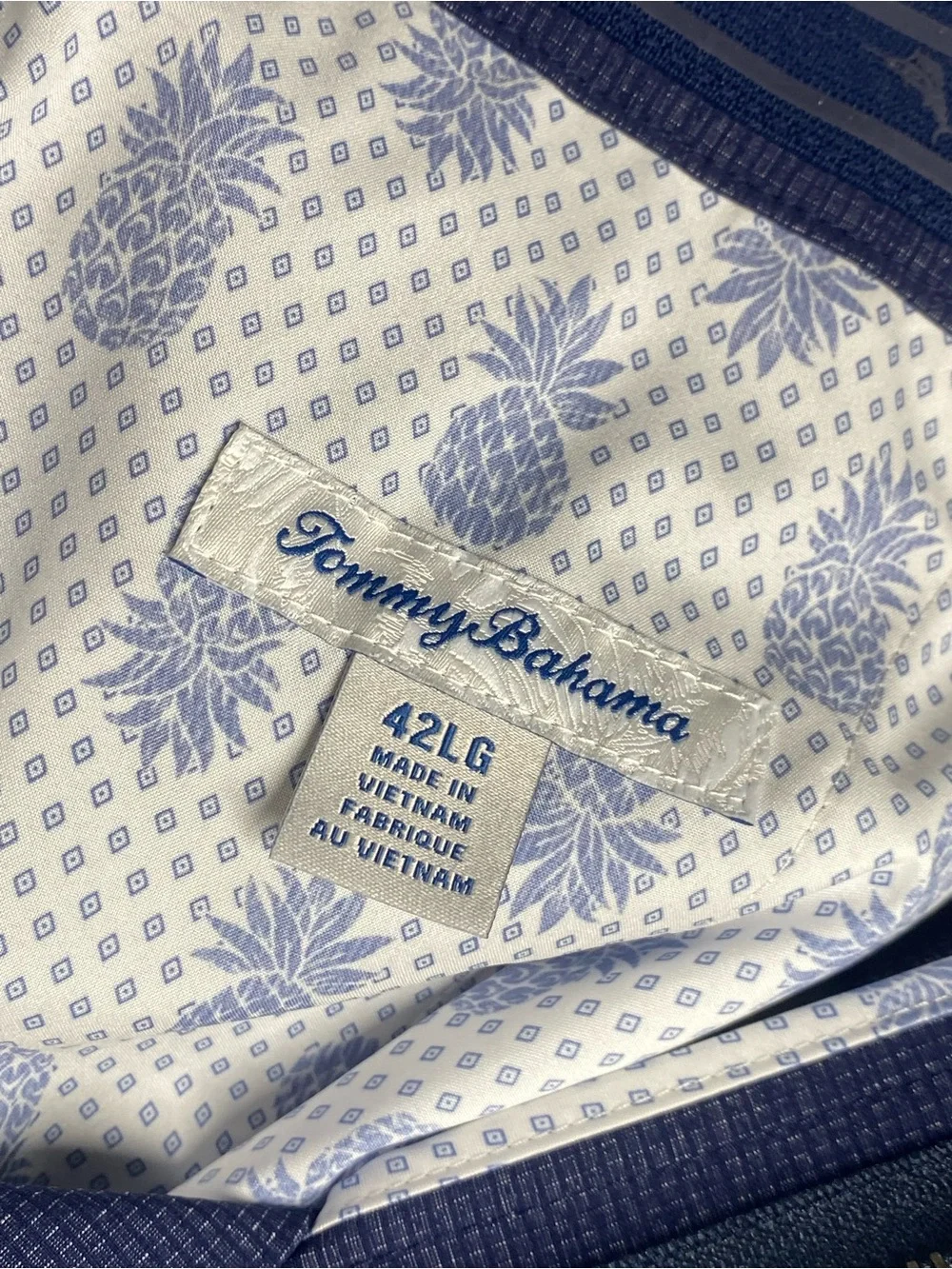 Tommy Bahama short Men's 42 LG Navy Performance Lightweight UPF 30+ elegant NWT